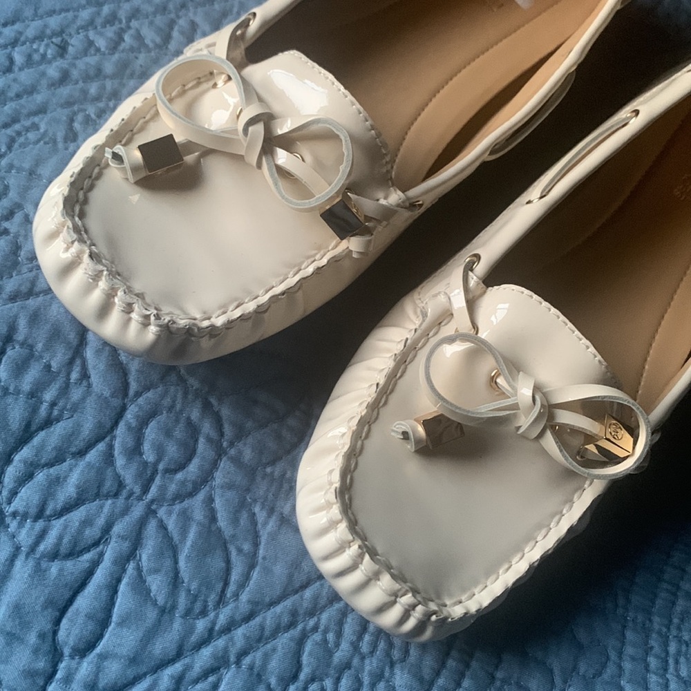 Michael Kors patent leather driving loafers moc toe bow size 7 - Picture 3 of 12